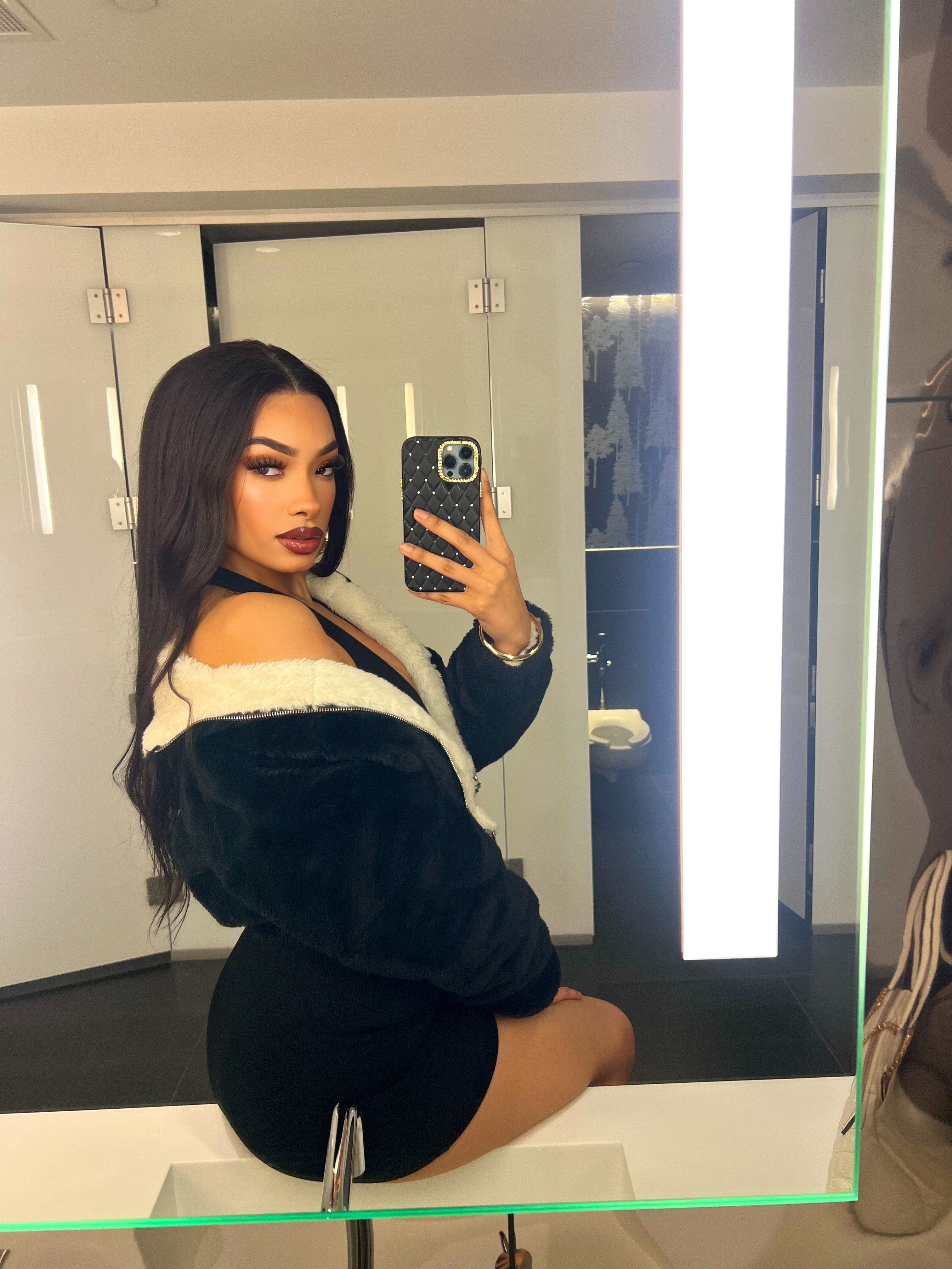 Straight 13x4 Transparent Lace Front Wig